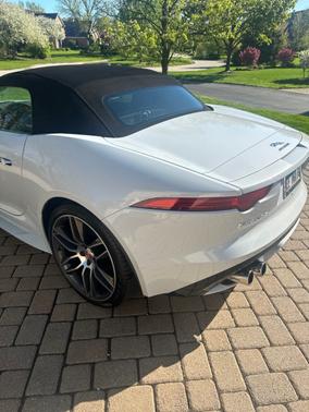 2016 Jaguar F-TYPE R