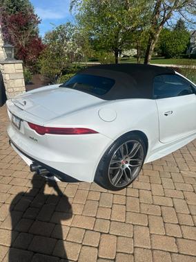 2016 Jaguar F-TYPE R