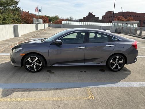 2016 Honda Civic Touring
