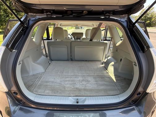 2013 Toyota Prius v Two