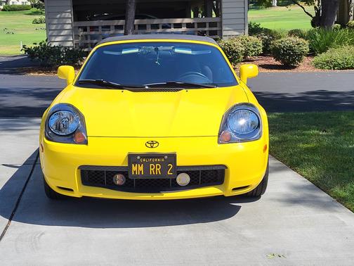 2002 Toyota MR2 Spyder
