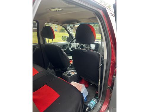 2003 Ford Escape XLS