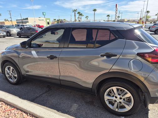 Gray 2021 Nissan Kicks S