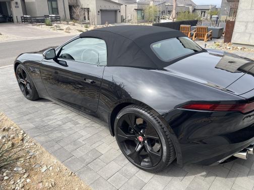 2023 Jaguar F-TYPE P450