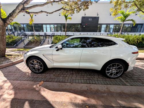 2024 Aston Martin DBX Base