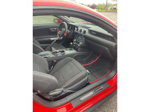 2015 Ford Mustang V6