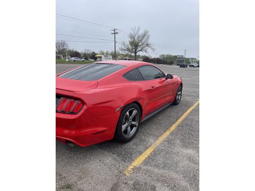 2015 Ford Mustang V6