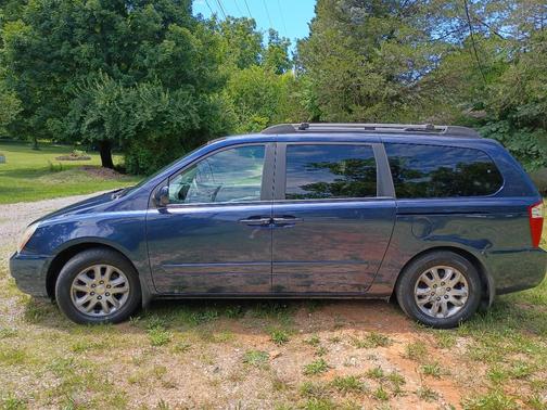 Blue 2006 Kia Sedona EX