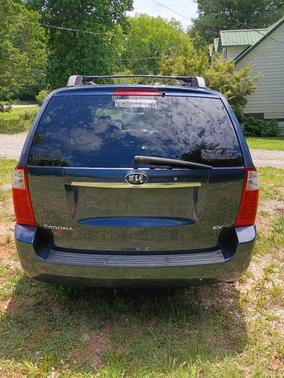 Blue 2006 Kia Sedona EX
