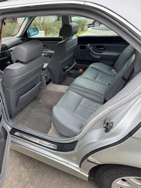 Silver 2001 BMW 740 iL