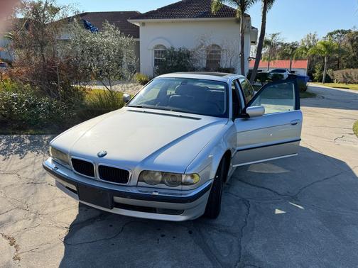 Silver 2001 BMW 740 iL