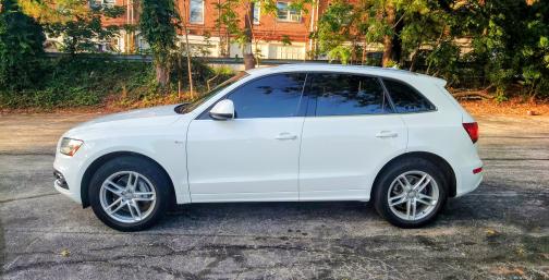 White 2013 Audi Q5 3.0T Premium Plus