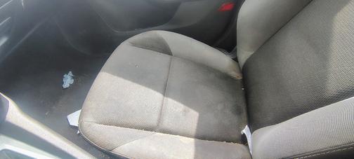 Blue 2012 Ford Focus SE