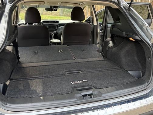 2020 Nissan Rogue Sport SV