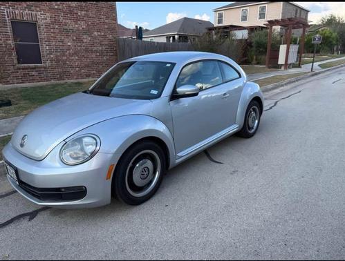 Silver 2012 Volkswagen Beetle 2.5L