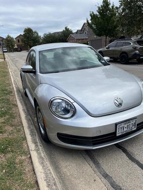 Silver 2012 Volkswagen Beetle 2.5L