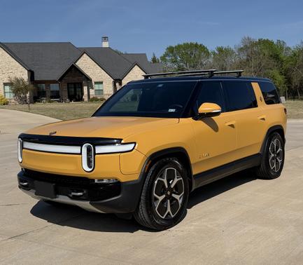 2023 Rivian R1S Adventure Quad-Motor Large Package