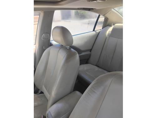 Silver 2003 Nissan Altima 3.5 SE