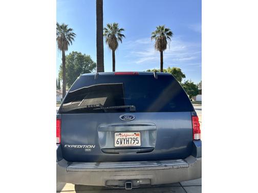 2004 Ford Expedition XLT