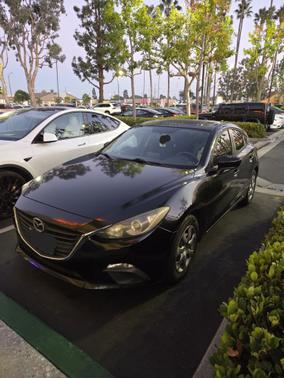 2015 Mazda Mazda3 i Sport