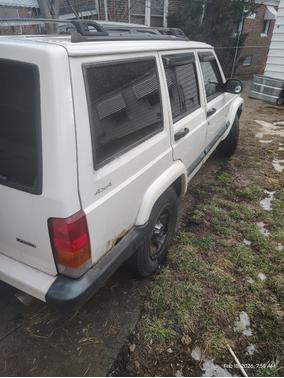 2001 Jeep Cherokee Sport 4WD