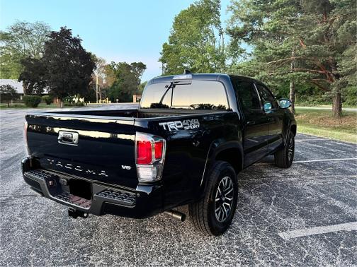 2022 Toyota Tacoma TRD Sport