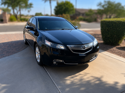 Black 2013 Acura TL Technology