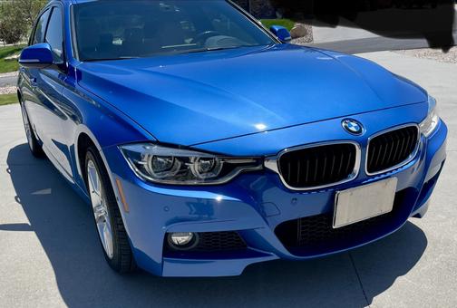 Blue 2016 BMW 340 i xDrive