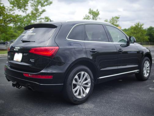 Photo 3 of 3 of 2013 Audi Q5 2.0T Premium Plus