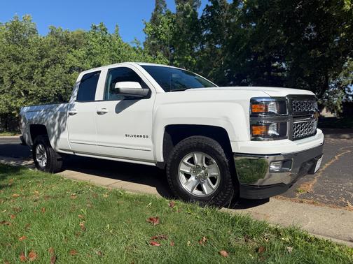 White 2015 Chevrolet Silverado 1500 1LT