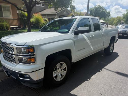 White 2015 Chevrolet Silverado 1500 1LT