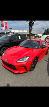 2024 Toyota GR86 Premium