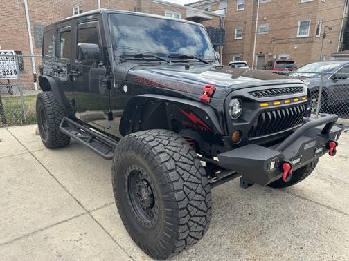 Black 2013 Jeep Wrangler Unlimited Rubicon