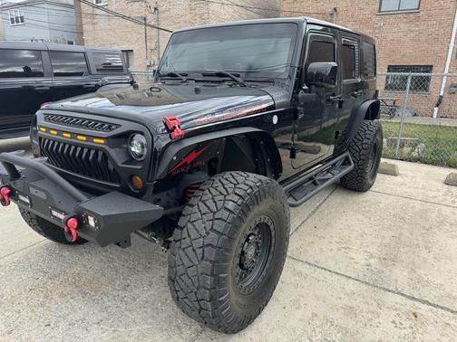 Black 2013 Jeep Wrangler Unlimited Rubicon