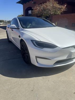 White 2023 Tesla Model S Plaid