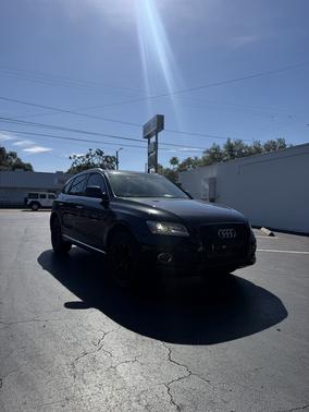 Black 2017 Audi Q5 2.0T Premium