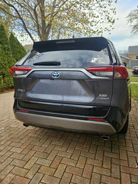 2020 Toyota RAV4 Hybrid XSE