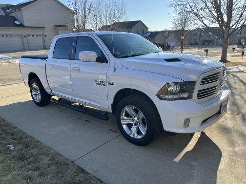 2014 RAM 1500 Sport
