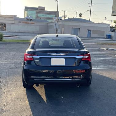 2012 Chrysler 200 Limited