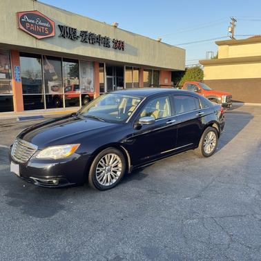 2012 Chrysler 200 Limited
