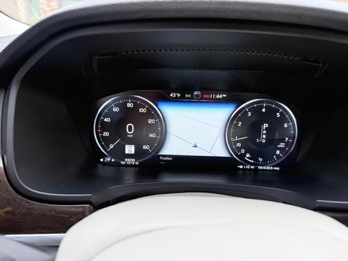 2018 Volvo S90 T5 Momentum