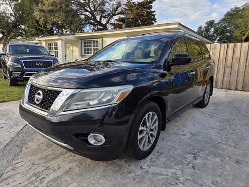 2015 Nissan Pathfinder SV