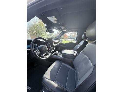 2022 Ford F-150 Lightning LARIAT