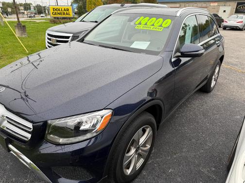 Blue 2018 Mercedes-Benz GLC 300 4MATIC