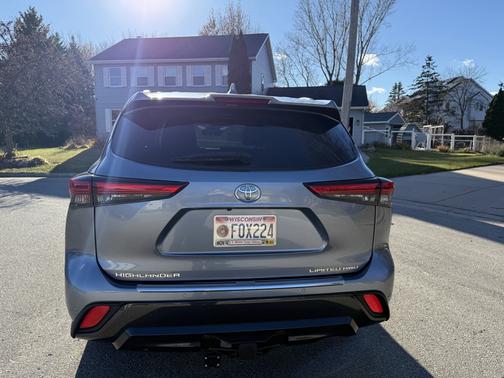 2022 Toyota Highlander Limited
