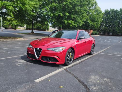 2019 Alfa Romeo Giulia Base
