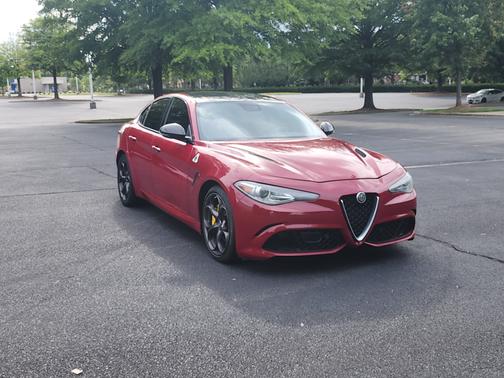 2019 Alfa Romeo Giulia Base