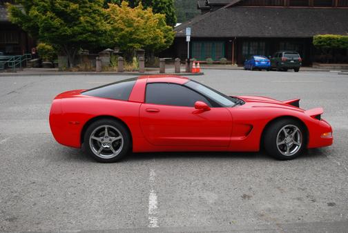 2001 Chevrolet Corvette Base