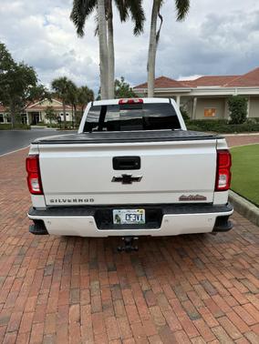 White 2017 Chevrolet Silverado 1500 High Country