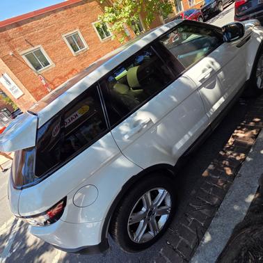 White 2013 Land Rover Range Rover Evoque Pure